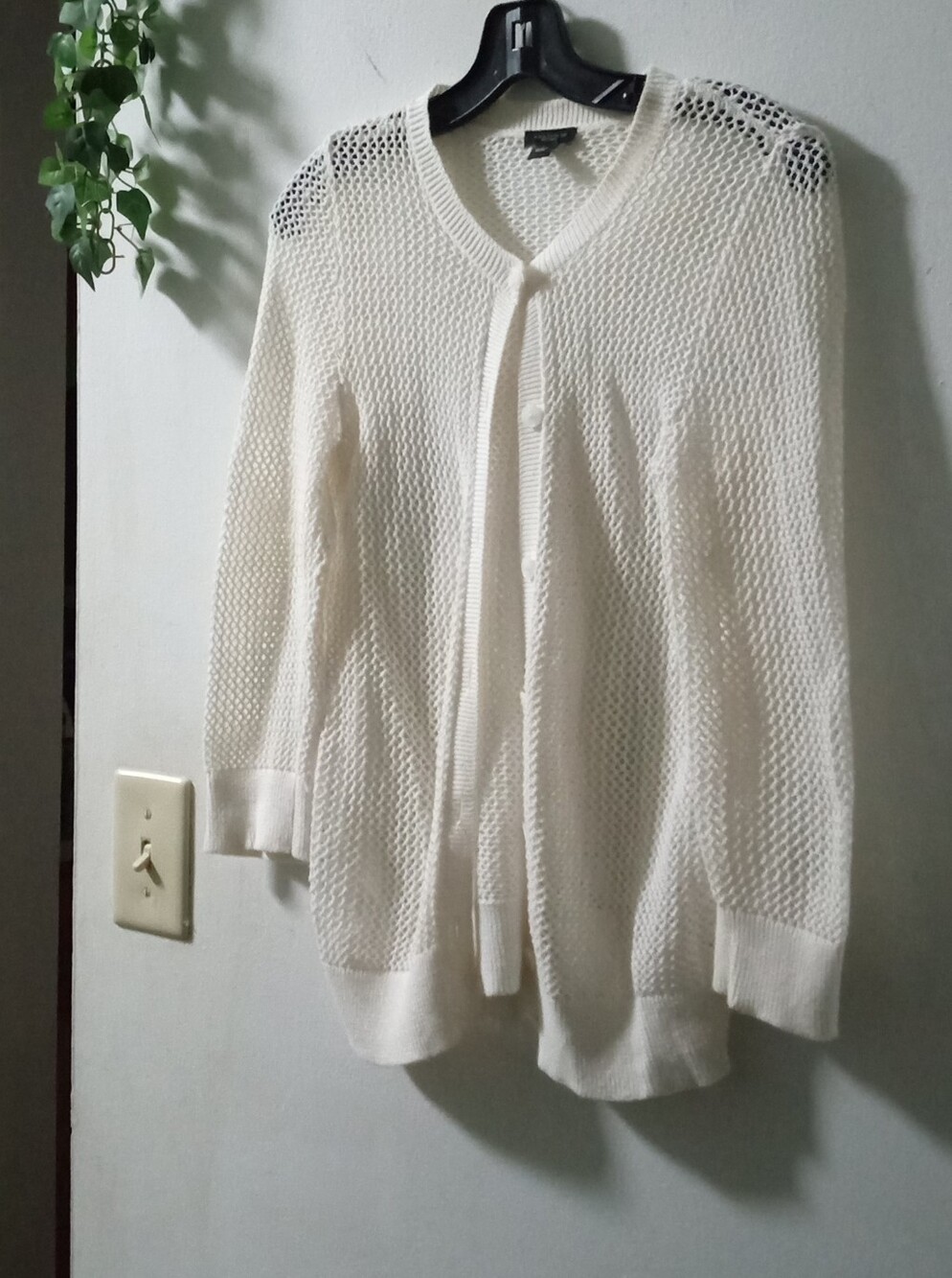 Ann Taylor Cardigan Sweater Size Small